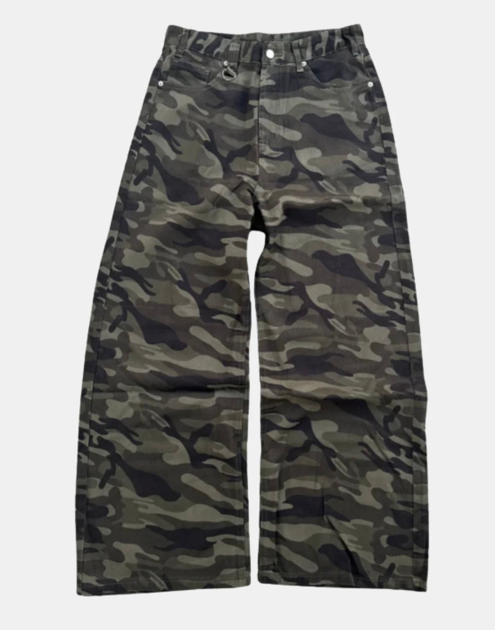 Camo baggy denim