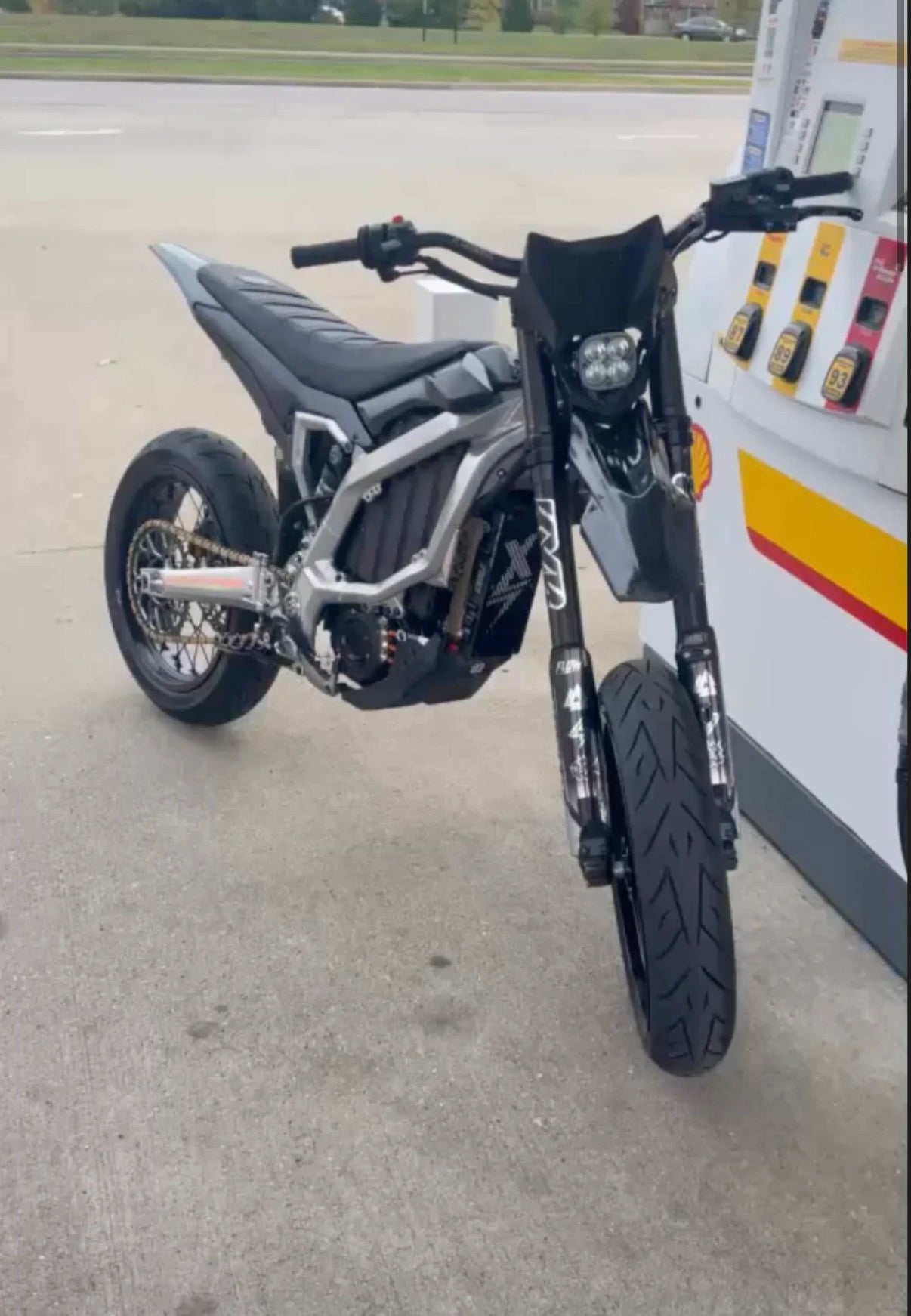 Ultra bee supermoto kit